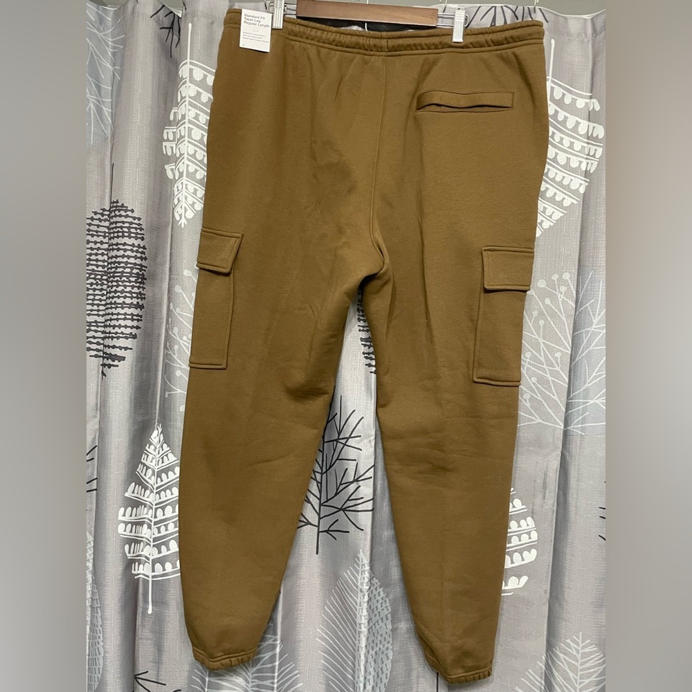 🆕 Nike Men's Sportswear Club Fleece Cargo Pants. “Mosswood Brown”, 2XL (NWT) - Picture 8 of 14